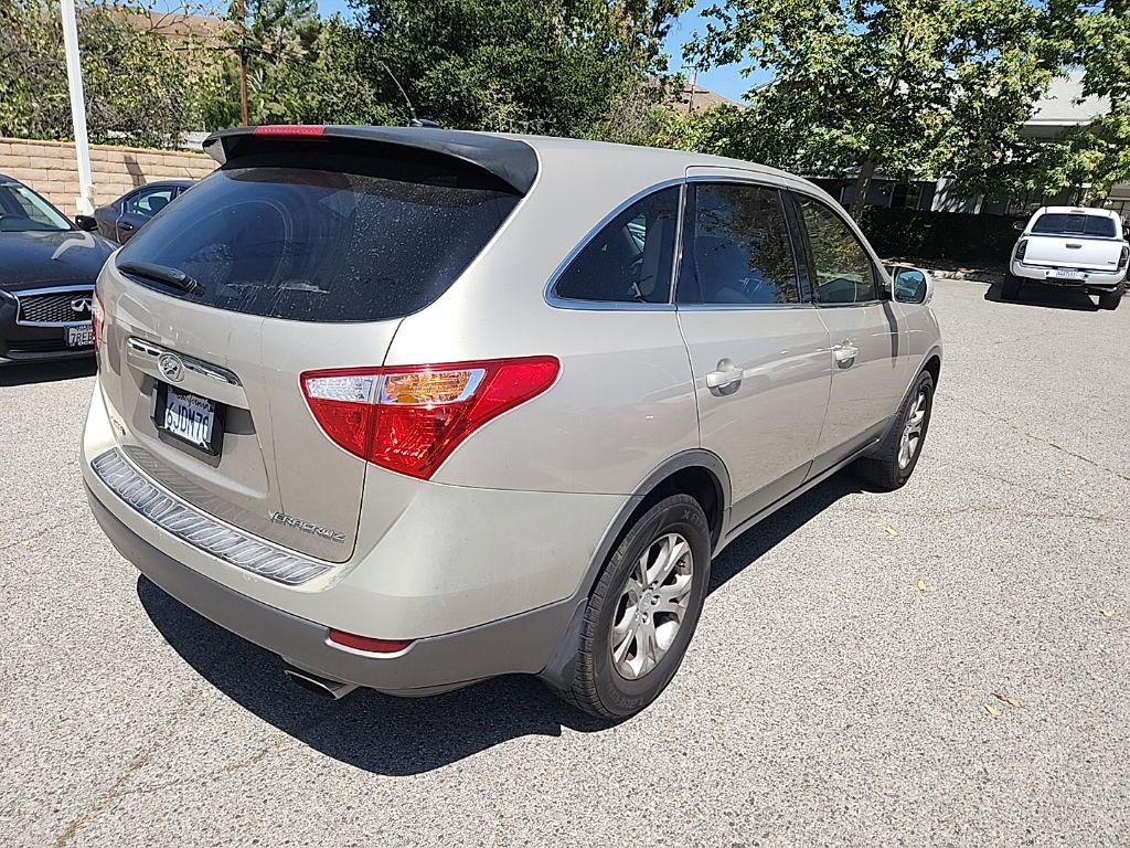 Used 2009 Hyundai Veracruz GLS FWD image 5