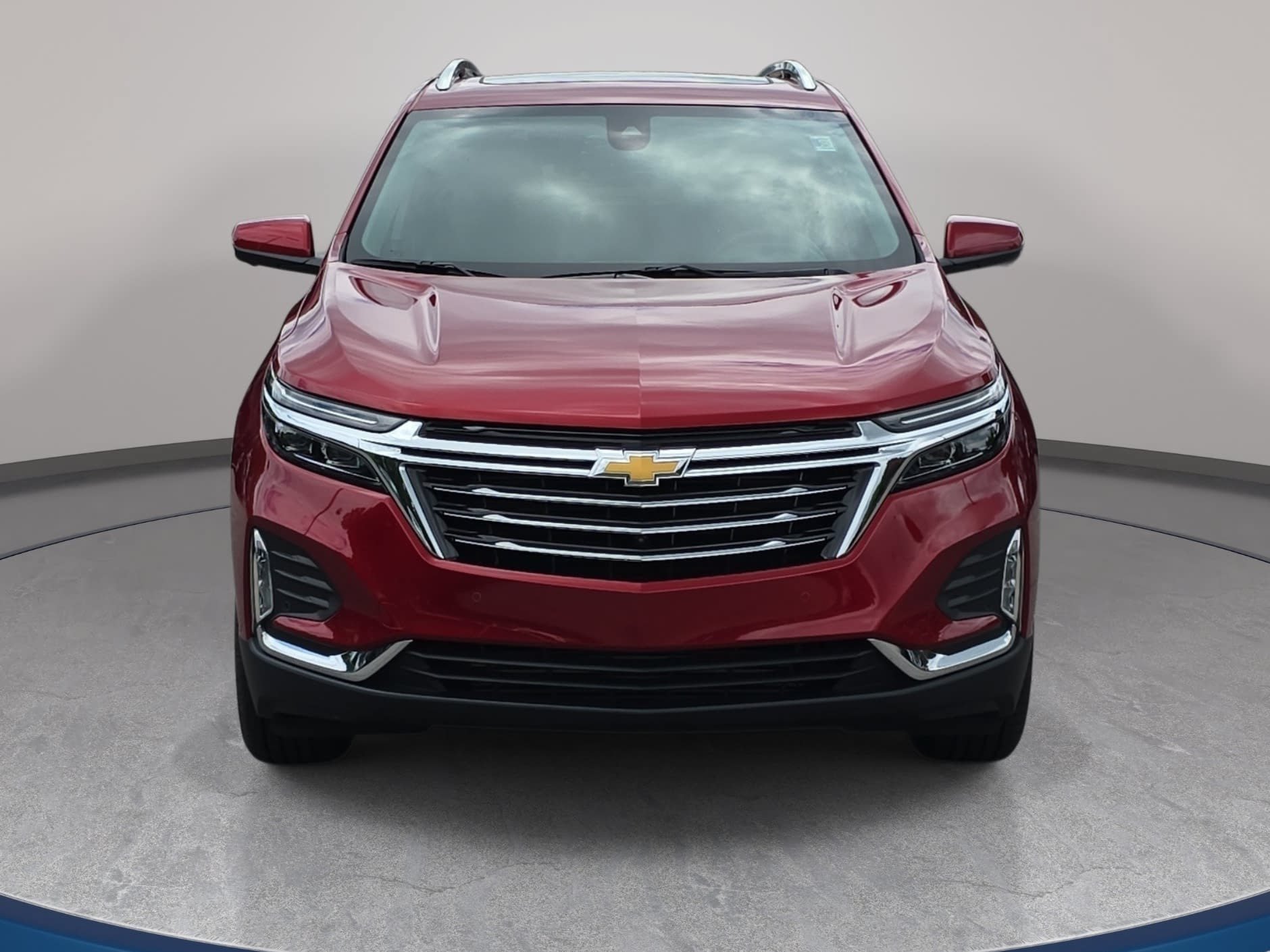 Used 2024 Chevrolet Equinox Premier AWD/4WD image 2