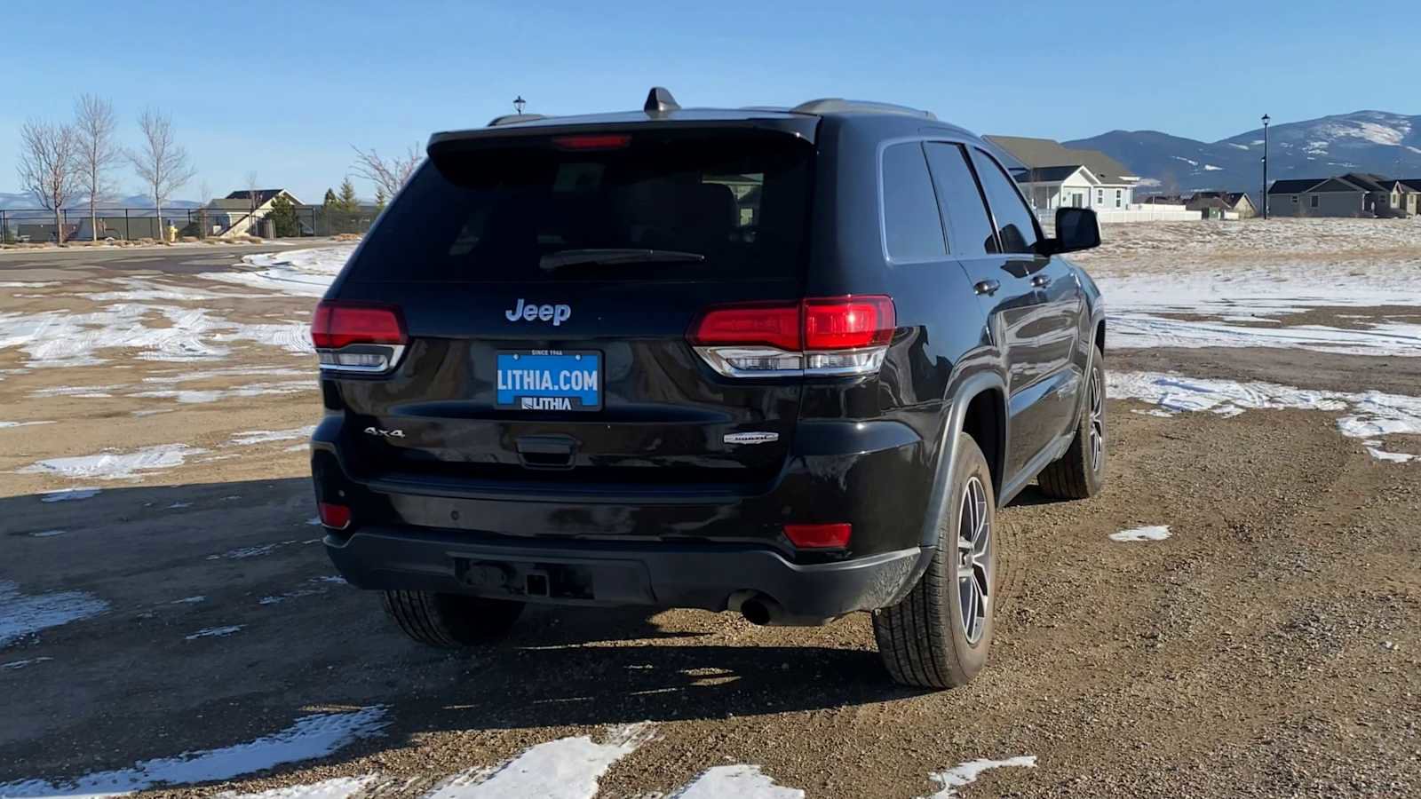 Certified 2020 Jeep Grand Cherokee Laredo w/ Quick Order Package 2BN North image 7