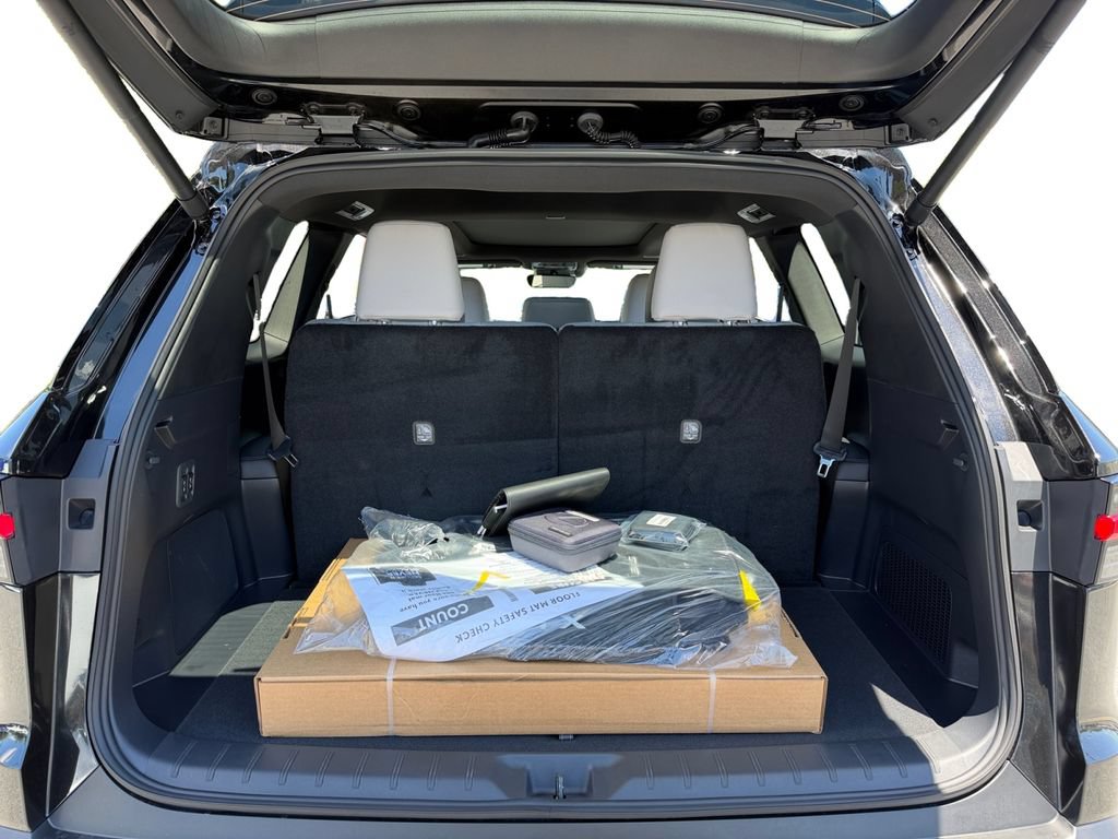 New 2026 Lexus TX 350 AWD image 8