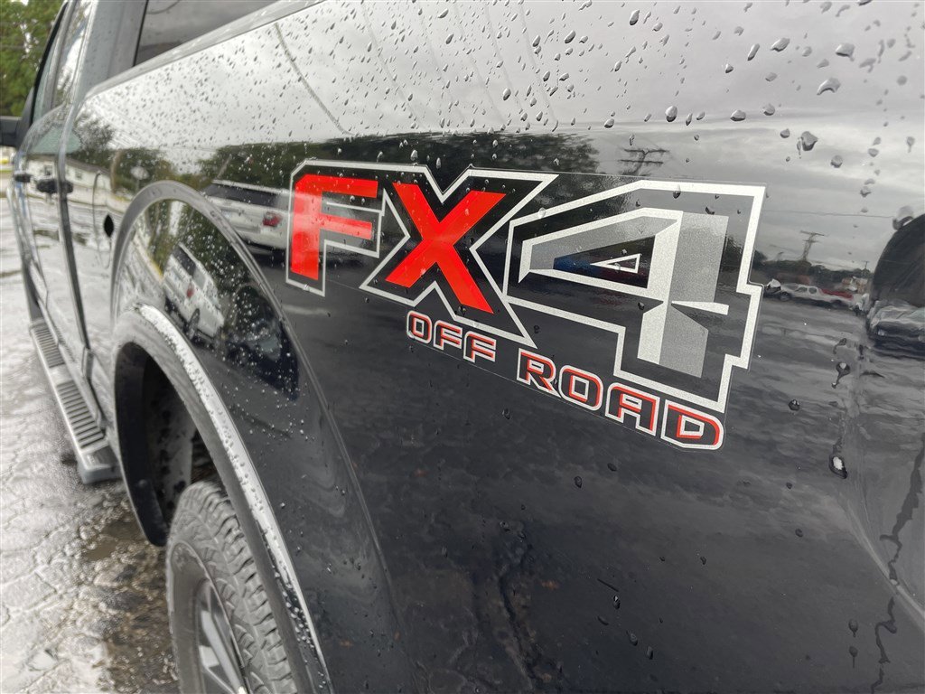 Used 2018 Ford F150 Lariat w/ Equipment Group 501A Mid image 2