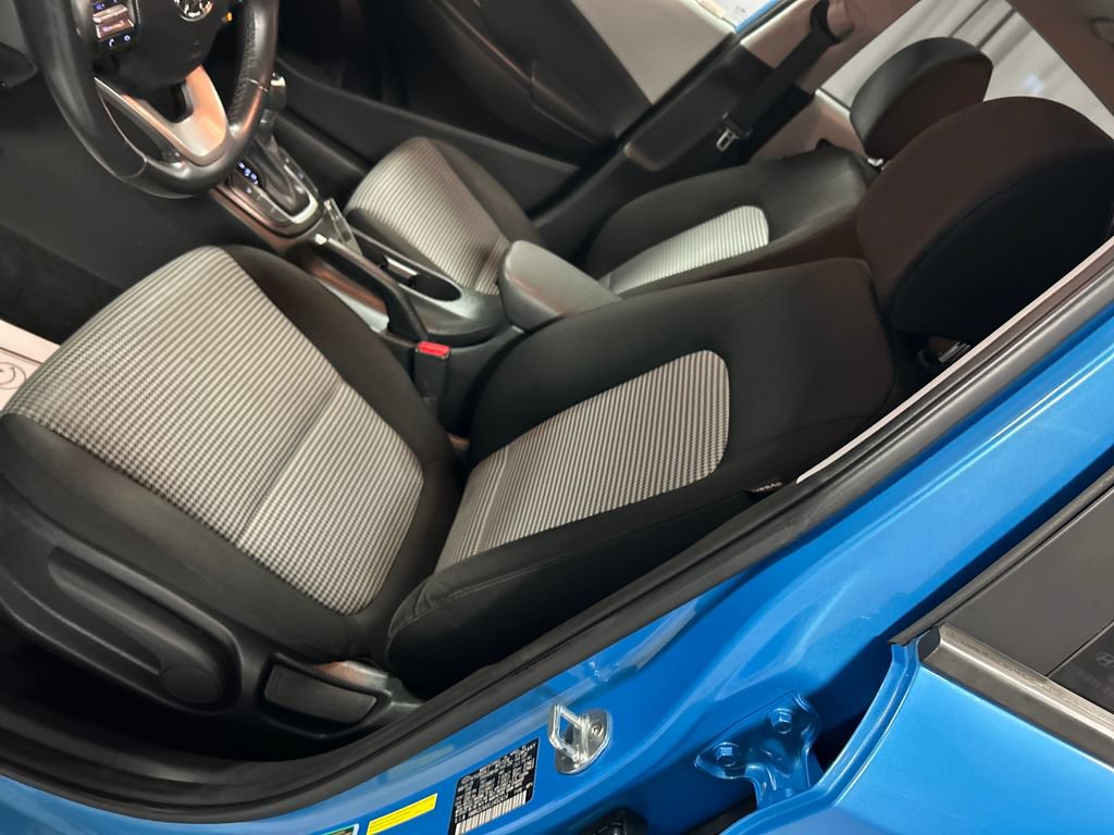 Used 2020 Hyundai Kona SEL AWD/4WD image 10