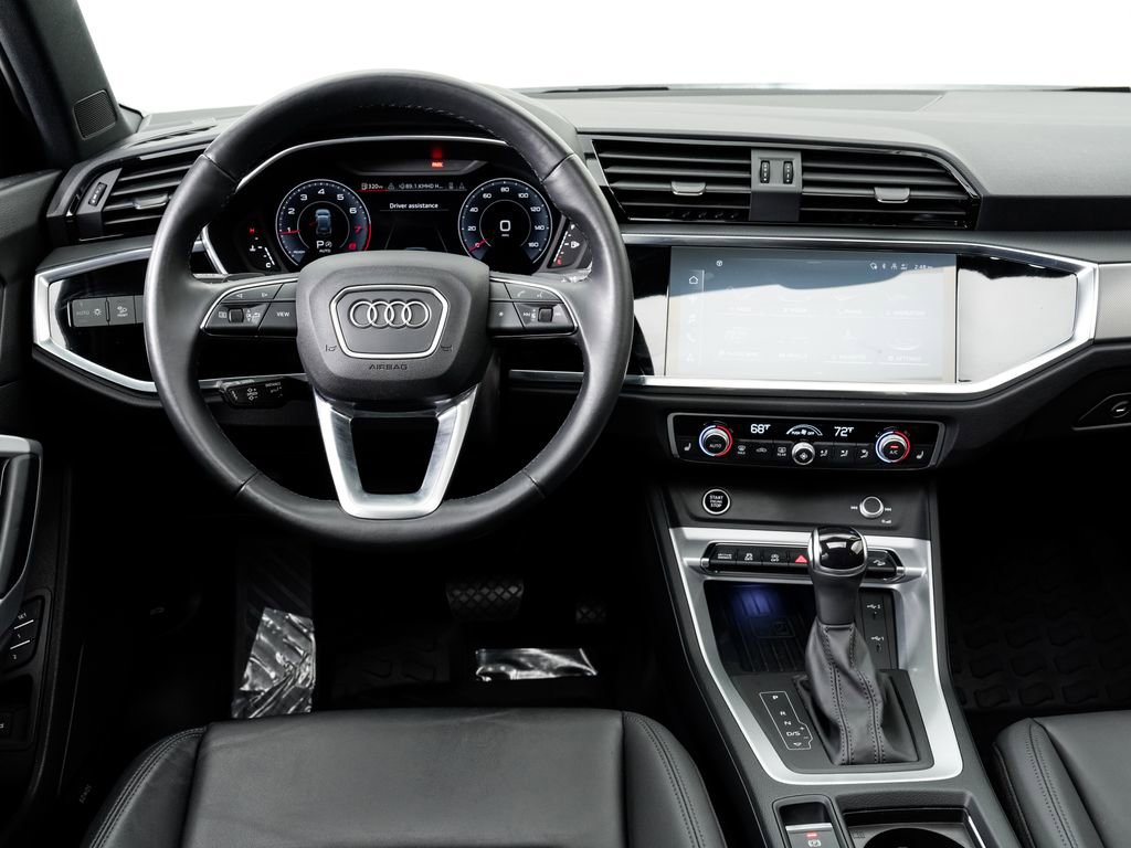 Used 2022 Audi Q3 2.0T Premium Plus image 14