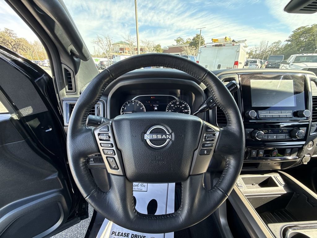 Used 2024 Nissan Titan SV w/ SV Bronze Edition Package image 13