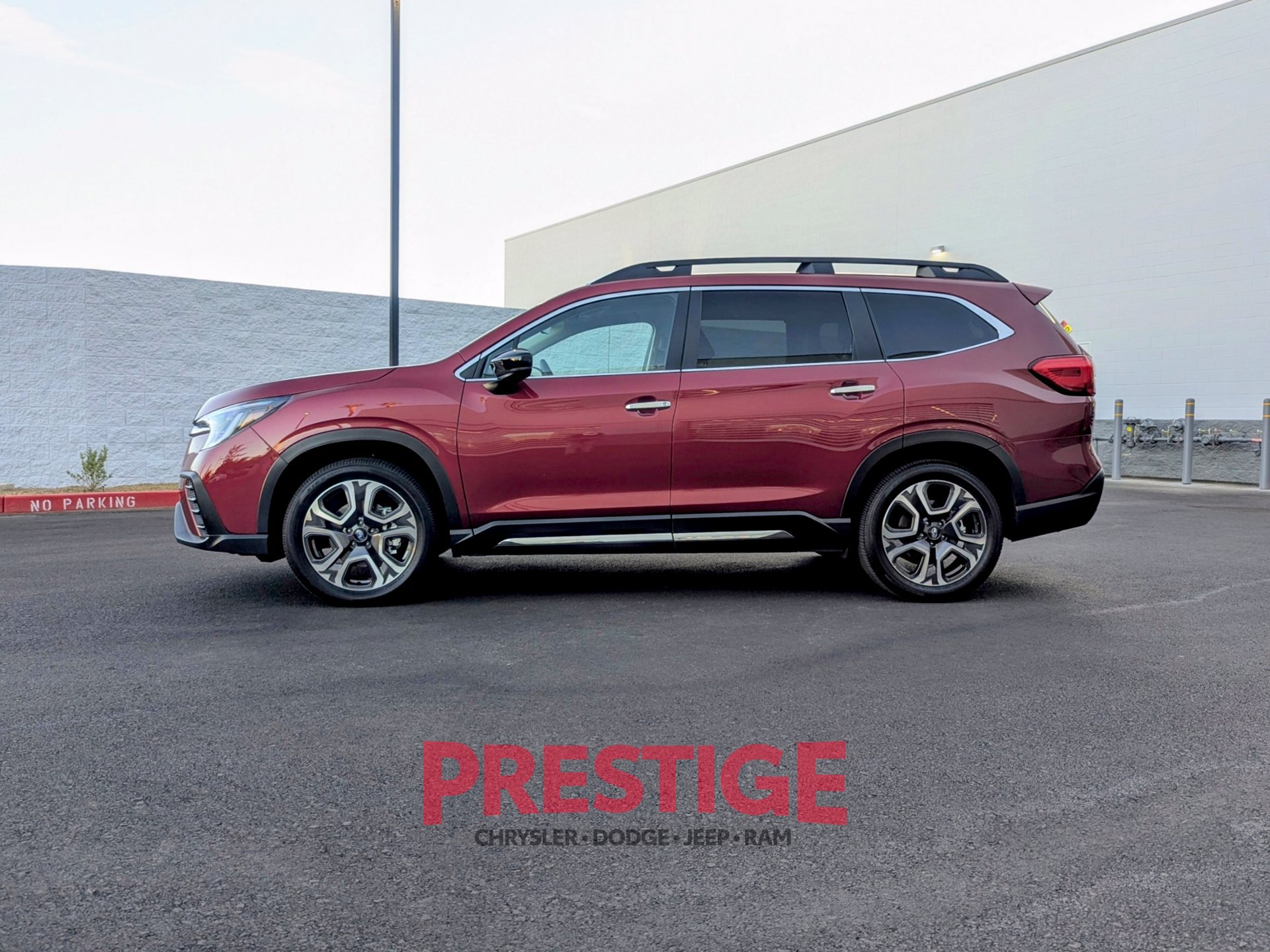 Used 2025 Subaru Ascent Touring w/ Popular Package #2 AWD/4WD image 13