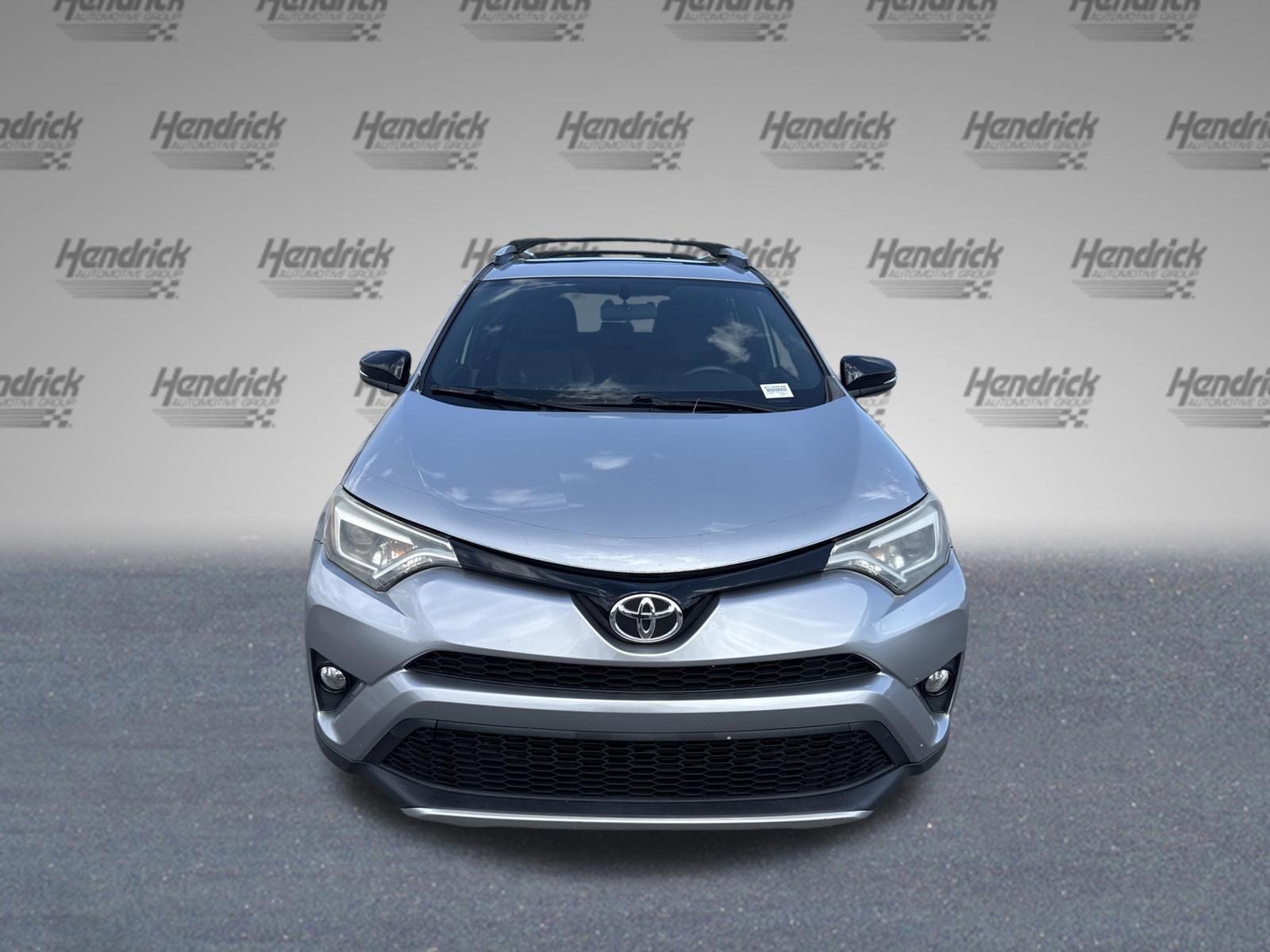 Used 2016 Toyota RAV4 SE FWD image 2
