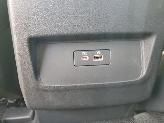 Used 2023 Nissan Frontier SV w/ Tow Package image 10