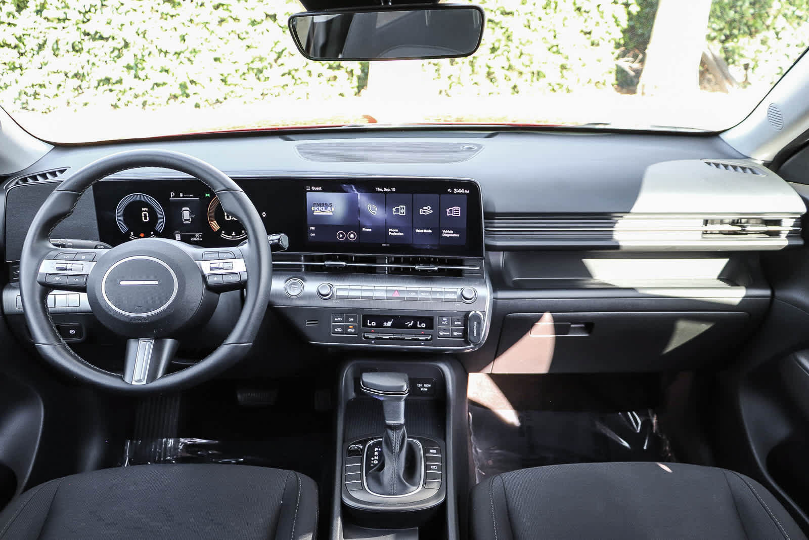 Certified 2024 Hyundai Kona SEL FWD image 13