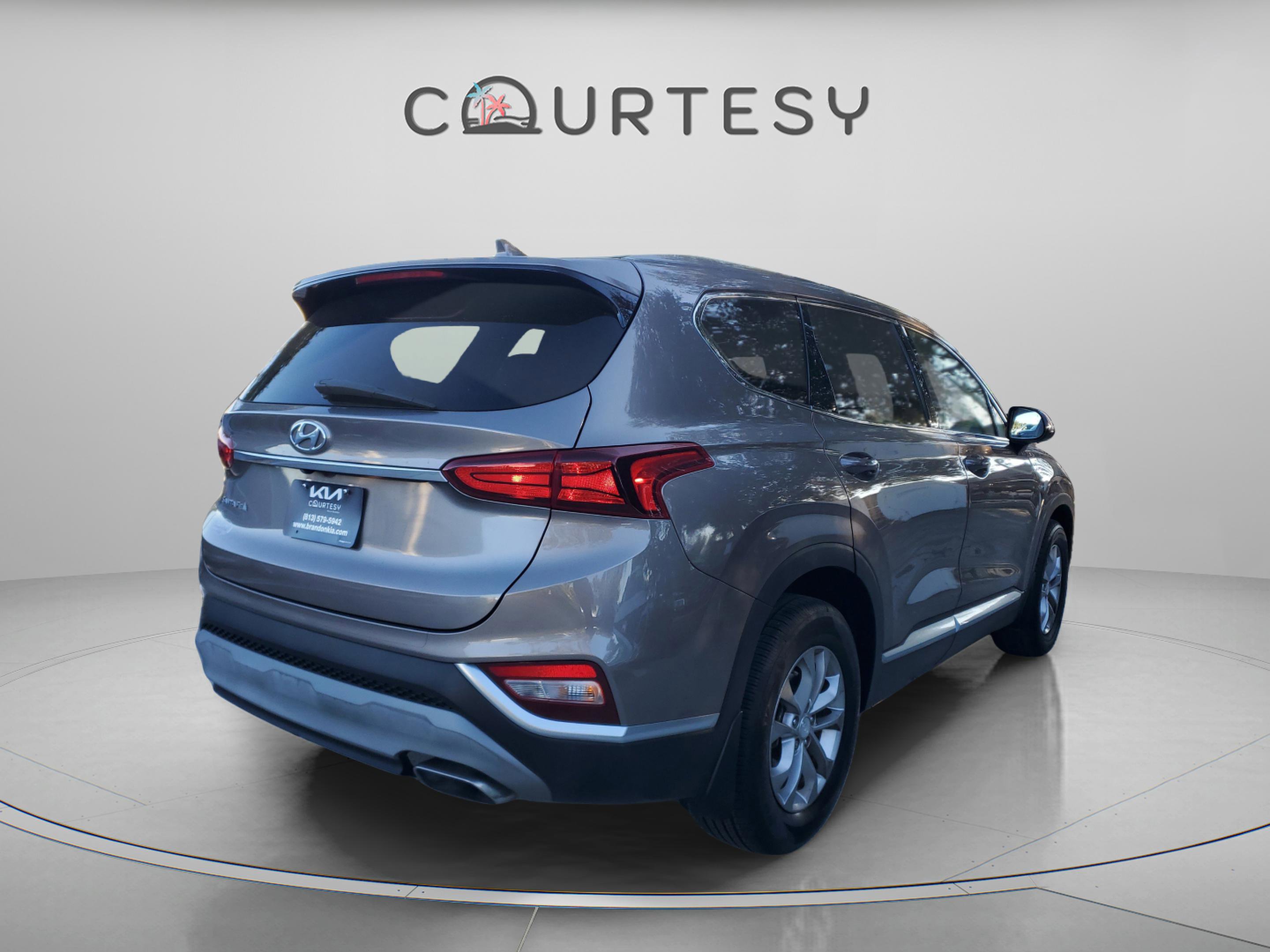 Used 2019 Hyundai Santa Fe SEL image 5