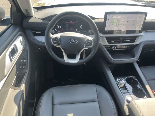 New 2026 Ford Explorer Active w/ Active Comfort Package RWD image 11