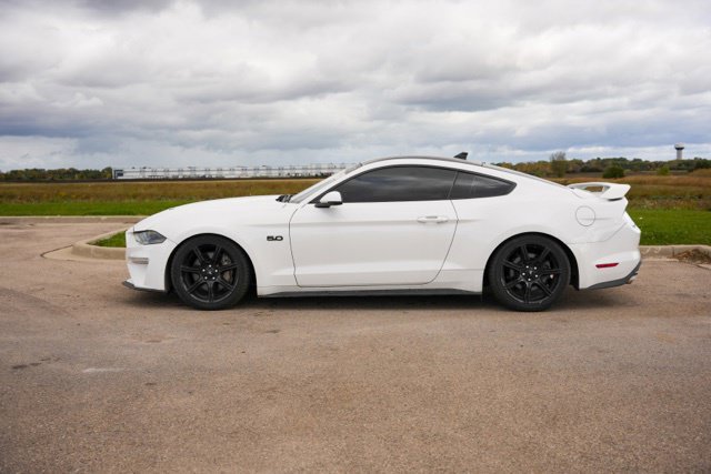 Used 2020 Ford Mustang GT Premium w/ Black Accent Package RWD image 4