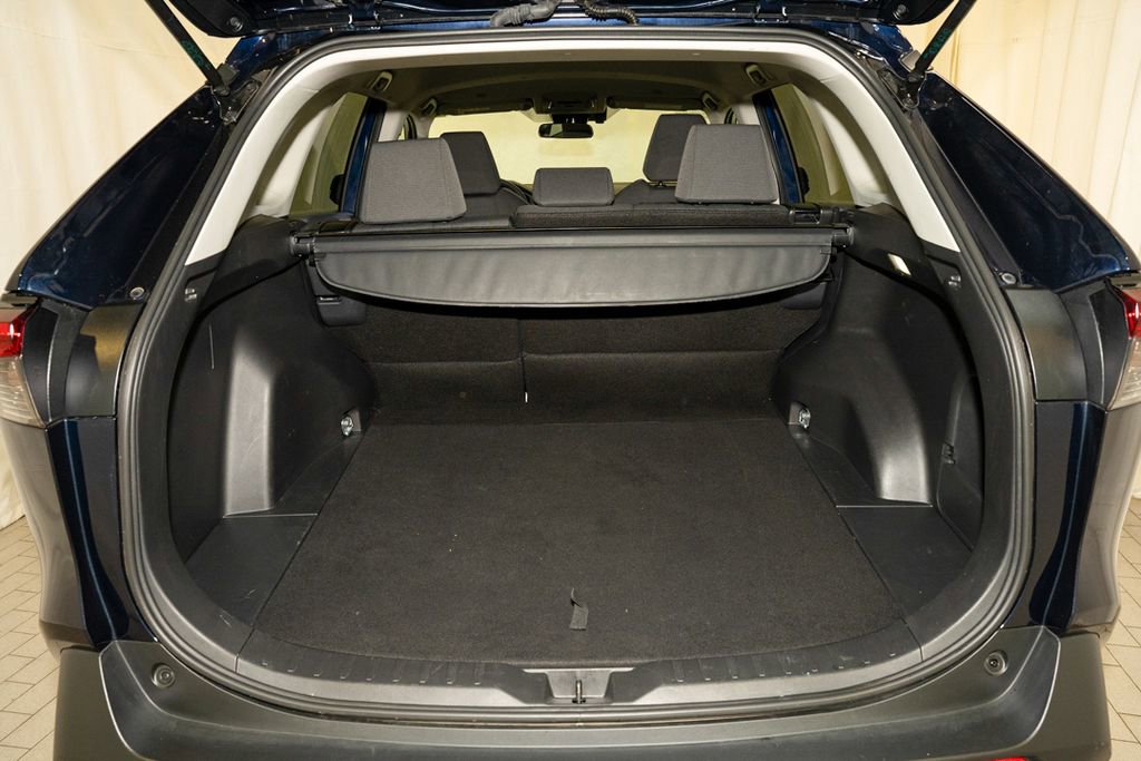 Used 2025 Toyota RAV4 XLE w/ Weather Package image 5