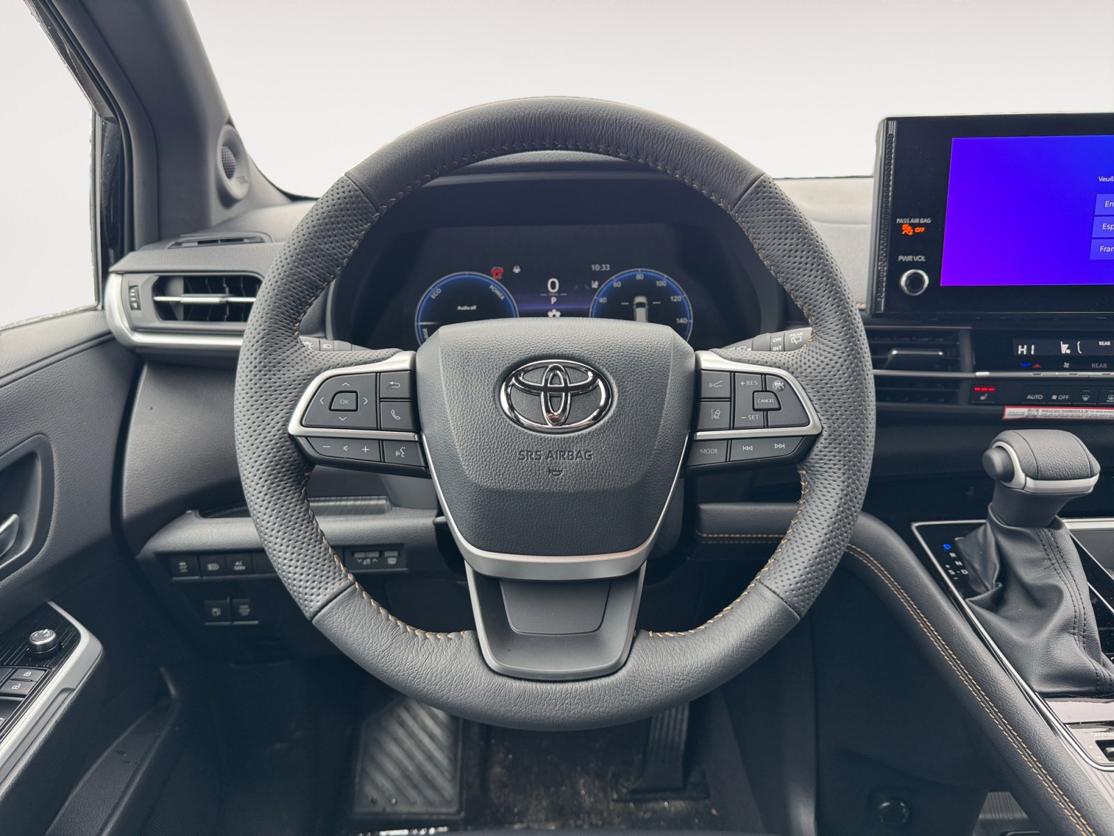 New 2026 Toyota Sienna XLE Woodland Edition image 15