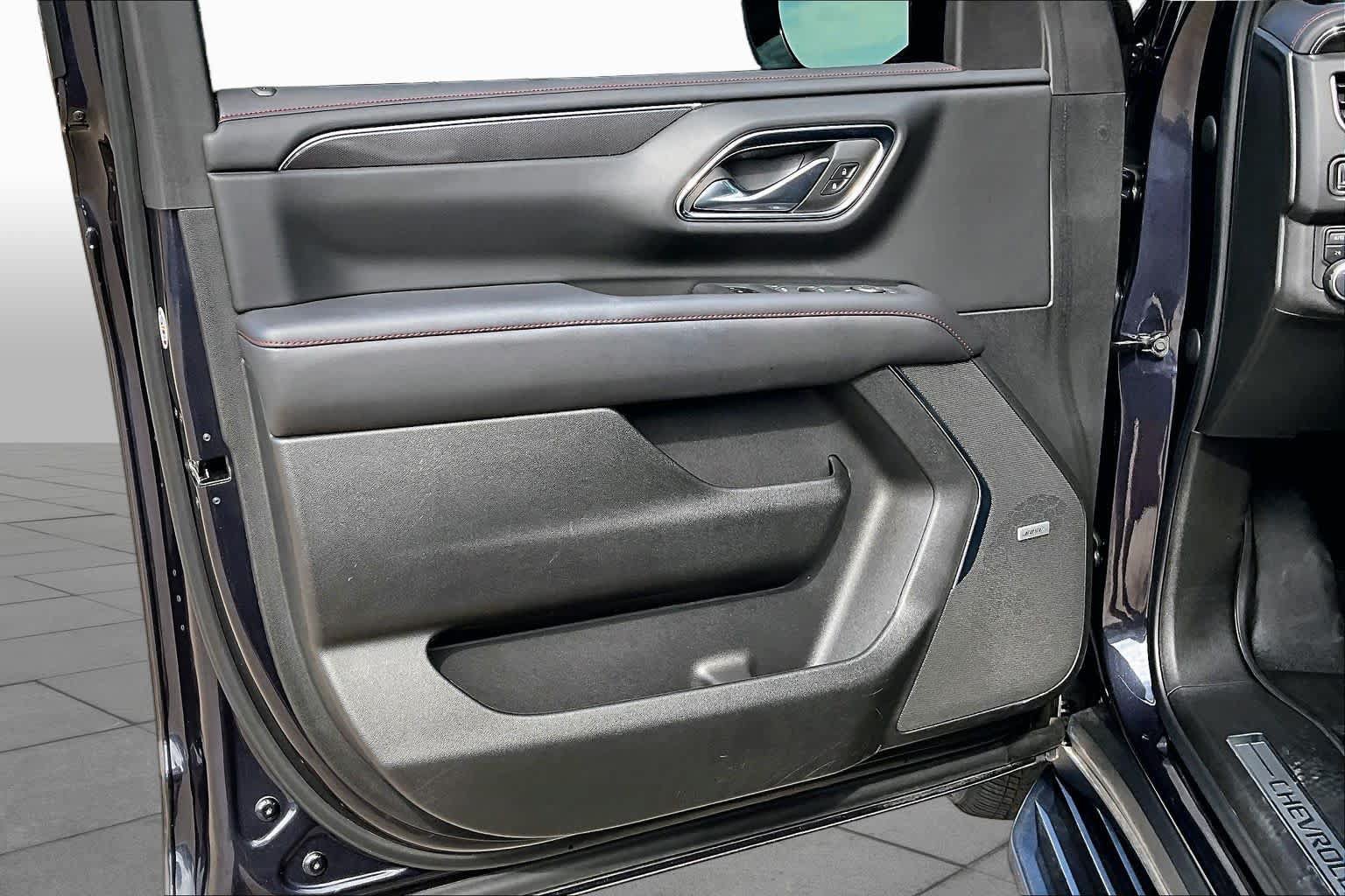 Used 2023 Chevrolet Tahoe RST AWD/4WD image 19