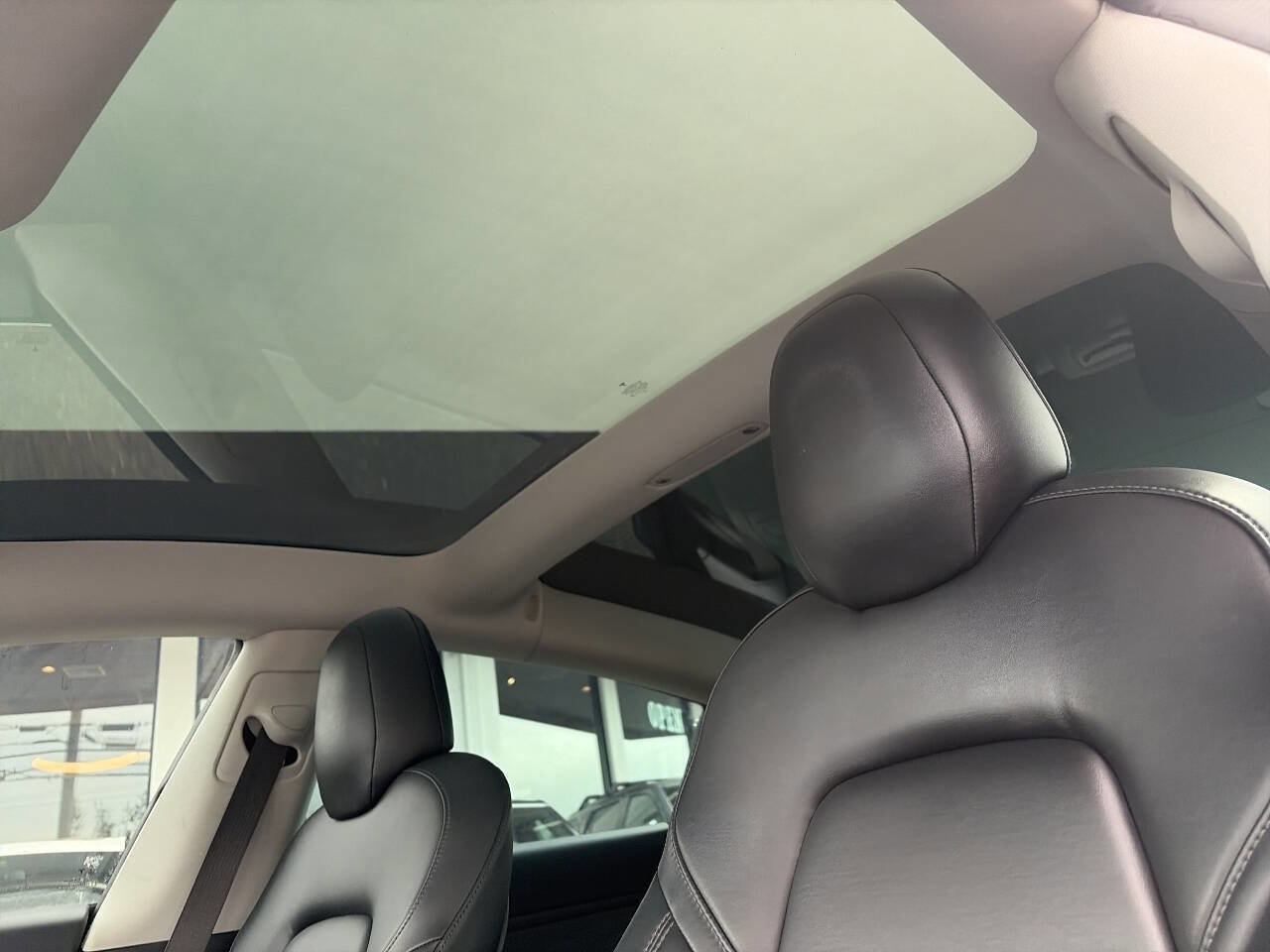 Used 2018 Tesla Model 3 Long Range RWD image 26