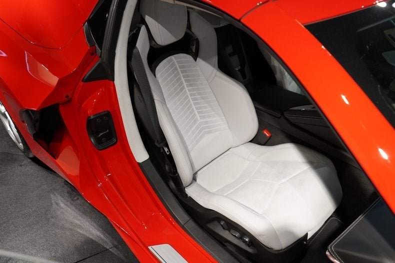Used 2023 Chevrolet Corvette Stingray Premium Conv w/ Z51 Performance Package RWD image 50