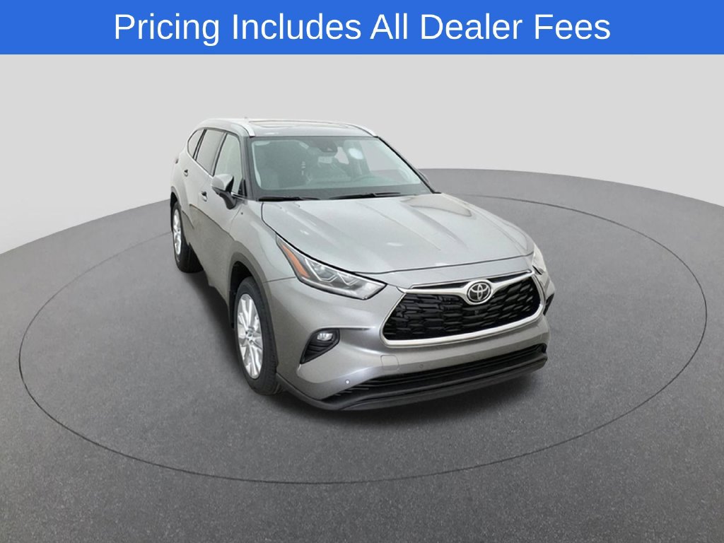 New 2026 Toyota Highlander Limited AWD/4WD image 14