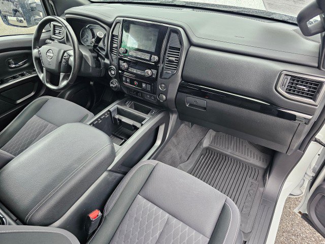 Certified 2023 Nissan Titan SV w/ SV Convenience Package AWD/4WD image 11