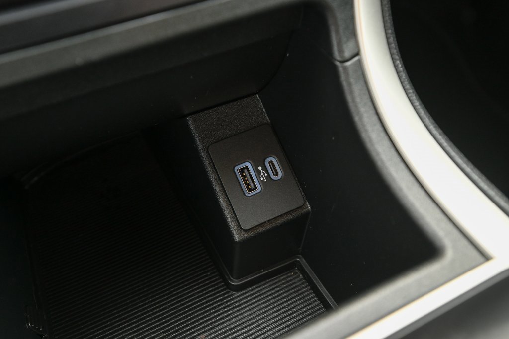 New 2024 Ford Edge SE w/ Black Appearance Package image 31