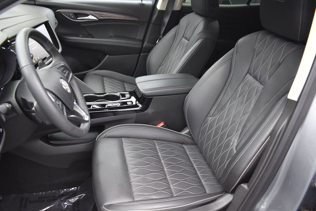 Used 2023 Buick Envision Avenir AWD/4WD image 13