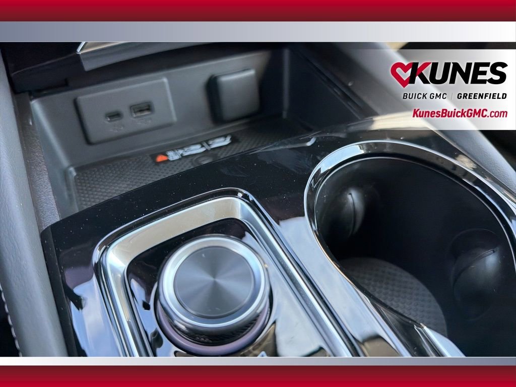 New 2026 Buick Envision Preferred image 32