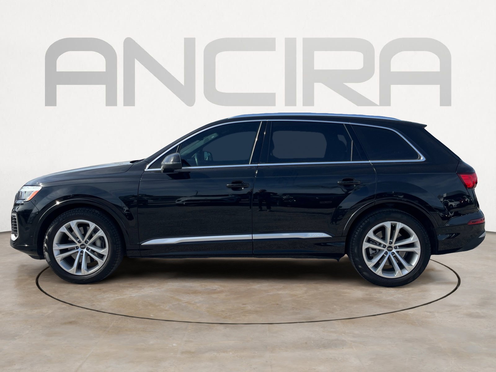 Used 2025 Audi Q7 3.0T Prestige w/ Prestige Package image 7