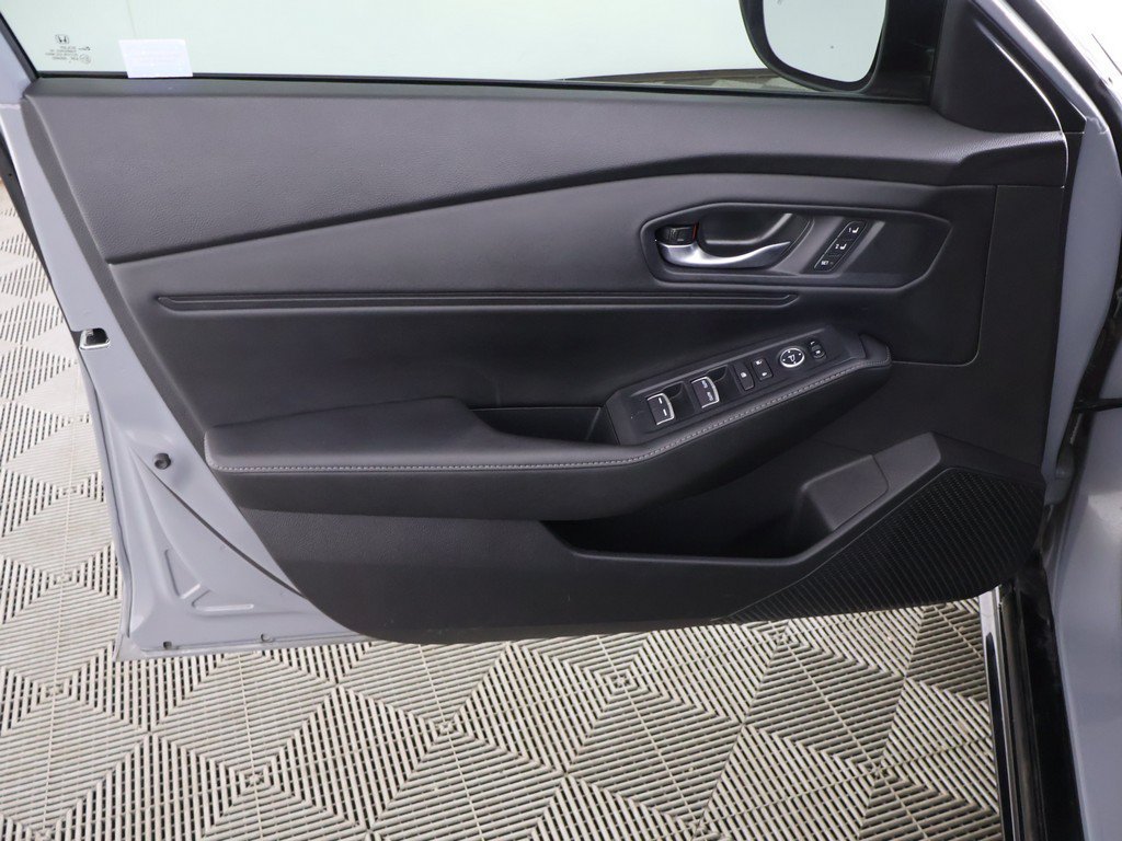 Used 2024 Honda Accord Sport image 23