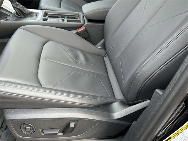 Certified 2025 Audi Q3 2.0T Premium w/ Convenience Package image 23