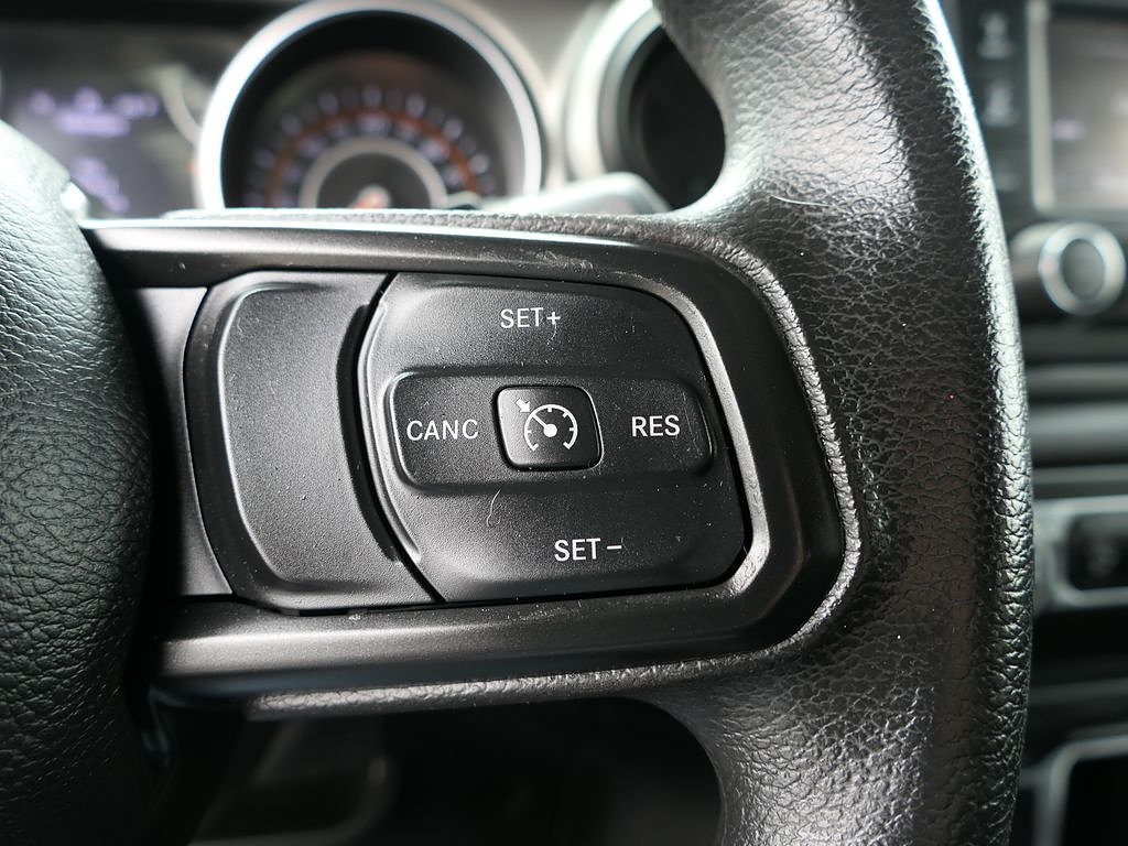 Used 2021 Jeep Wrangler Unlimited Sport AWD/4WD image 15