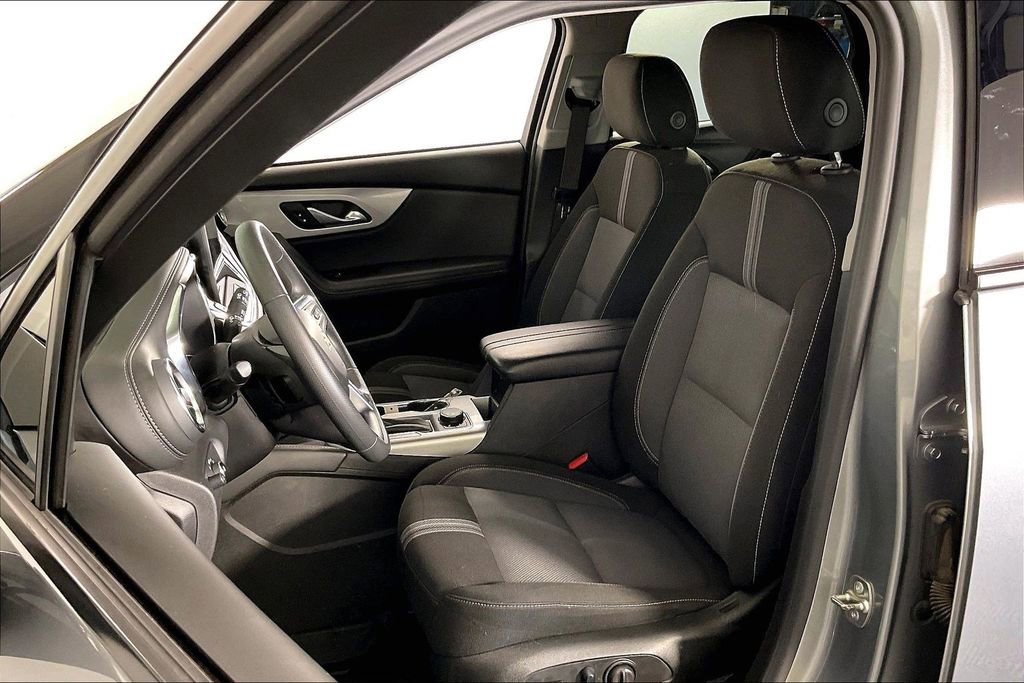 Used 2024 Chevrolet Blazer LT w/ Convenience Package FWD image 35