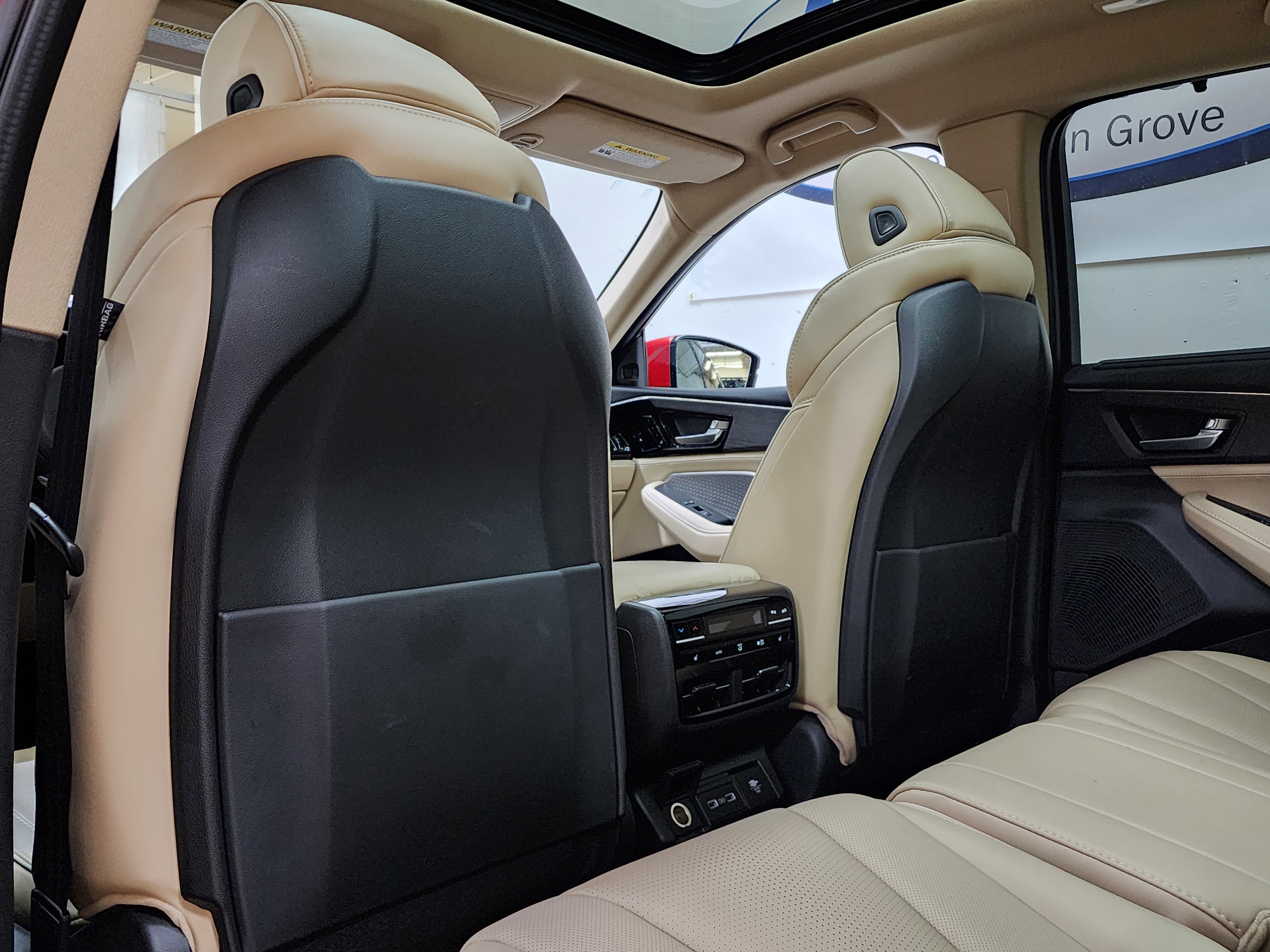 Used 2024 Acura MDX SH-AWD w/ Advance Package image 14