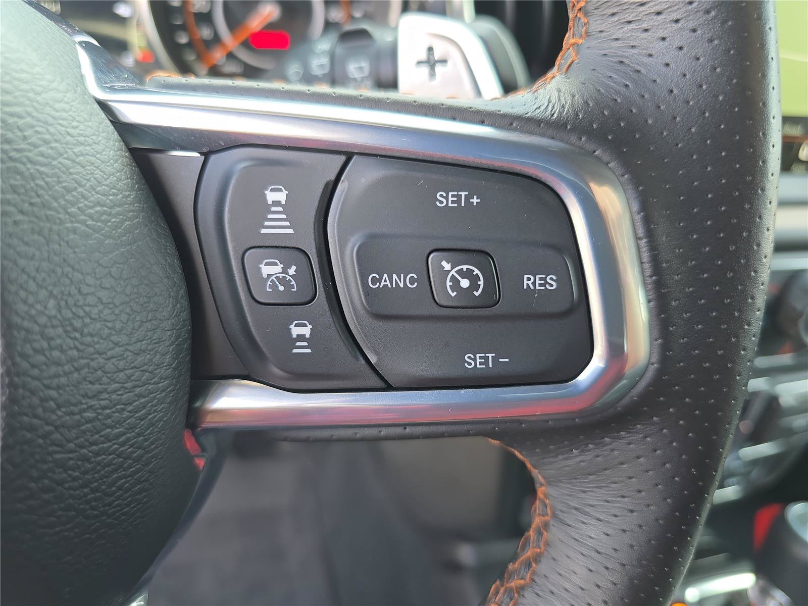 Used 2023 Jeep Wrangler Unlimited Rubicon 392 AWD/4WD image 31