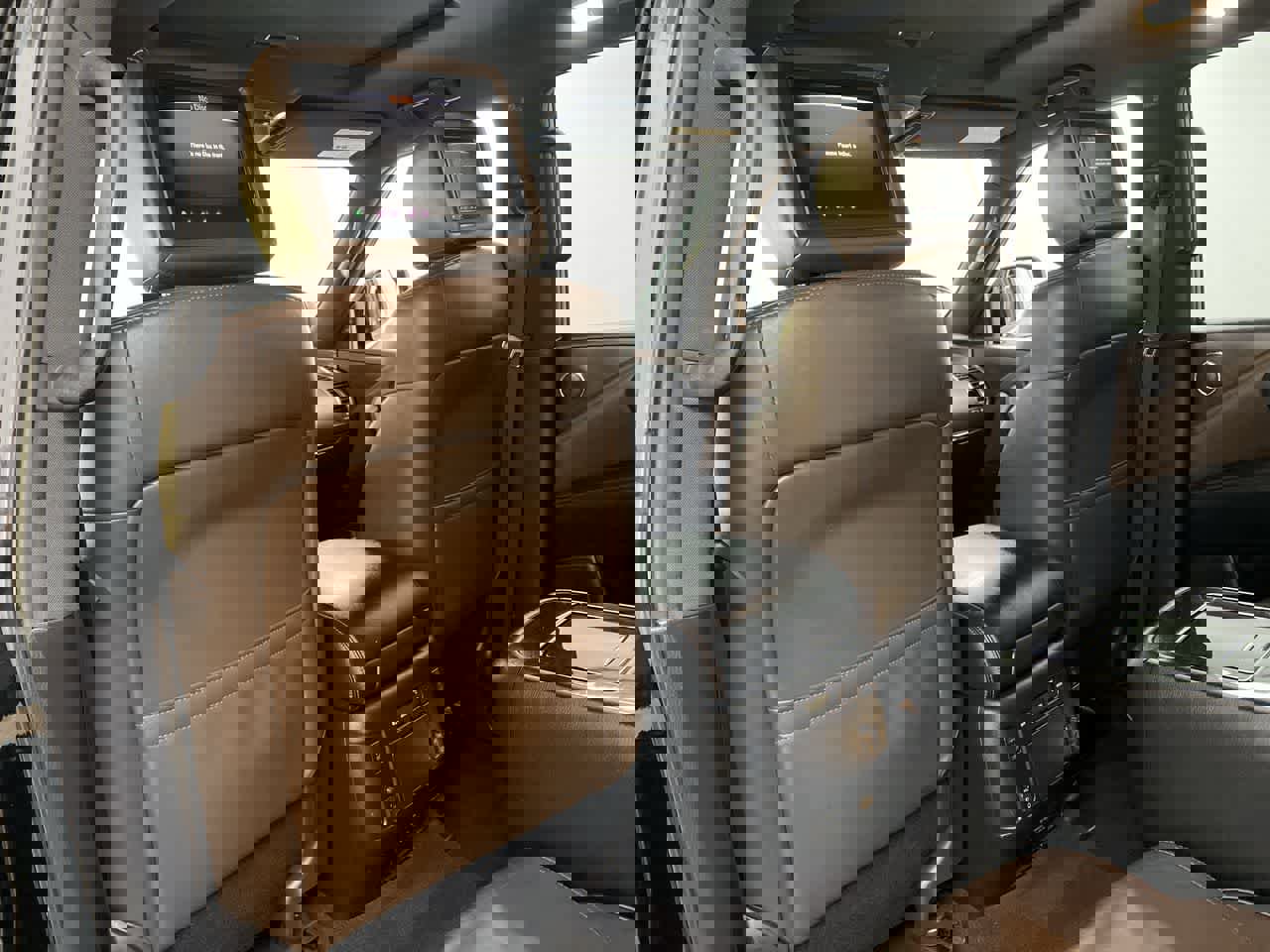 Used 2019 Nissan Armada Platinum w/ Captain's Chairs Package image 17