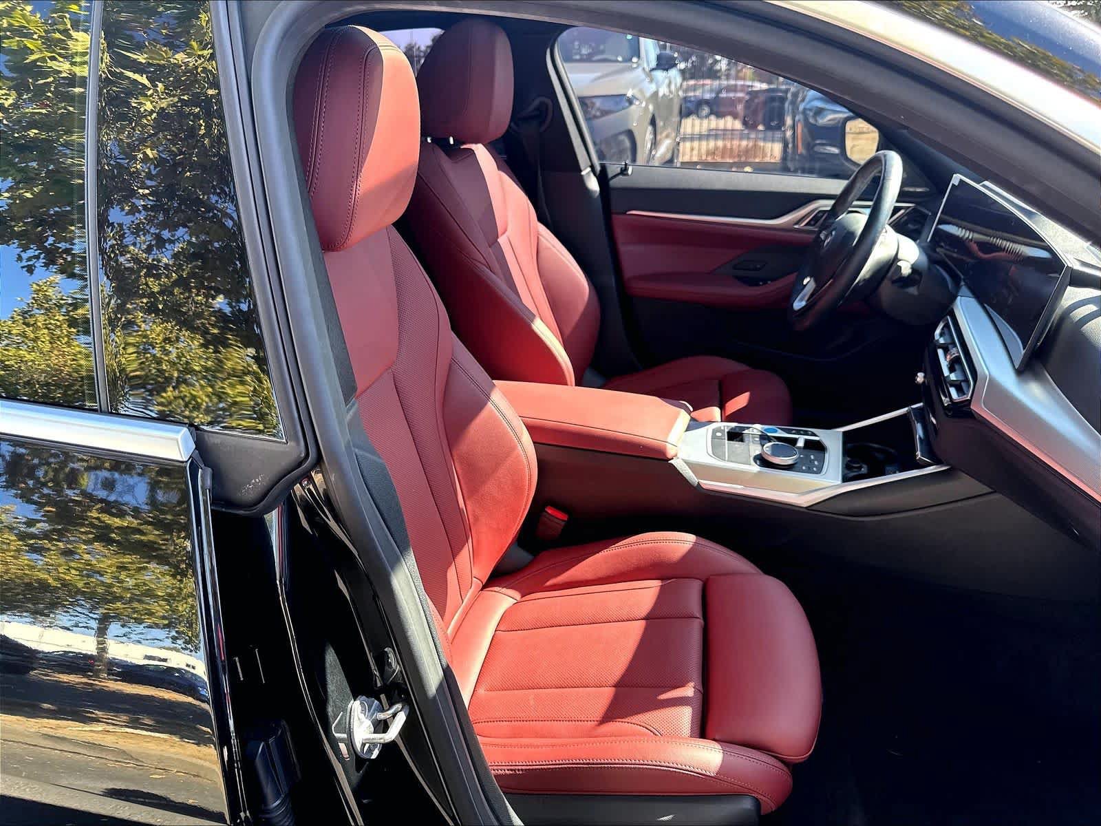 Used 2023 BMW i4 eDrive40 RWD image 31