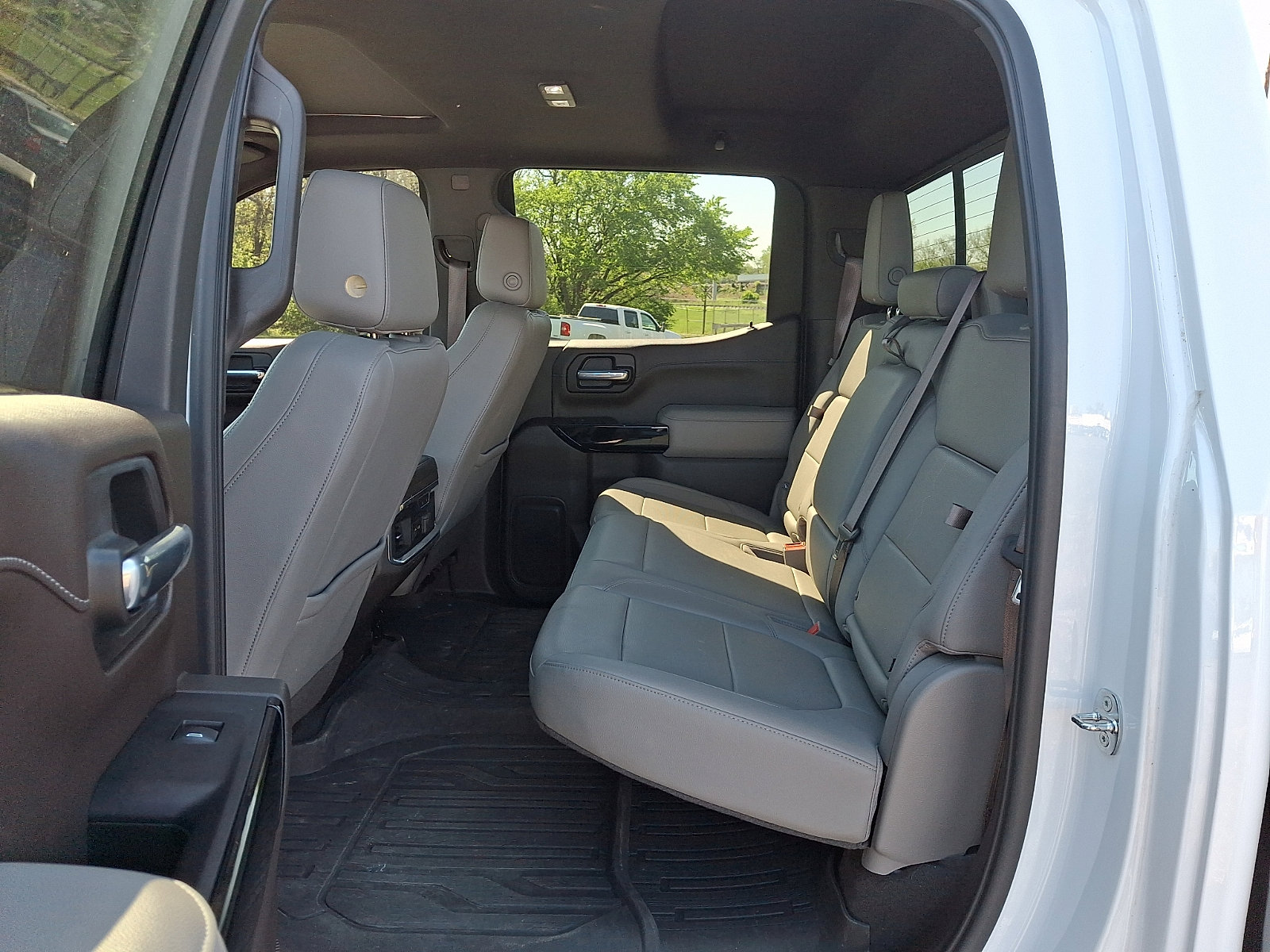 Used 2021 GMC Sierra 1500 SLT w/ SLT Premium Plus Package AWD/4WD image 12