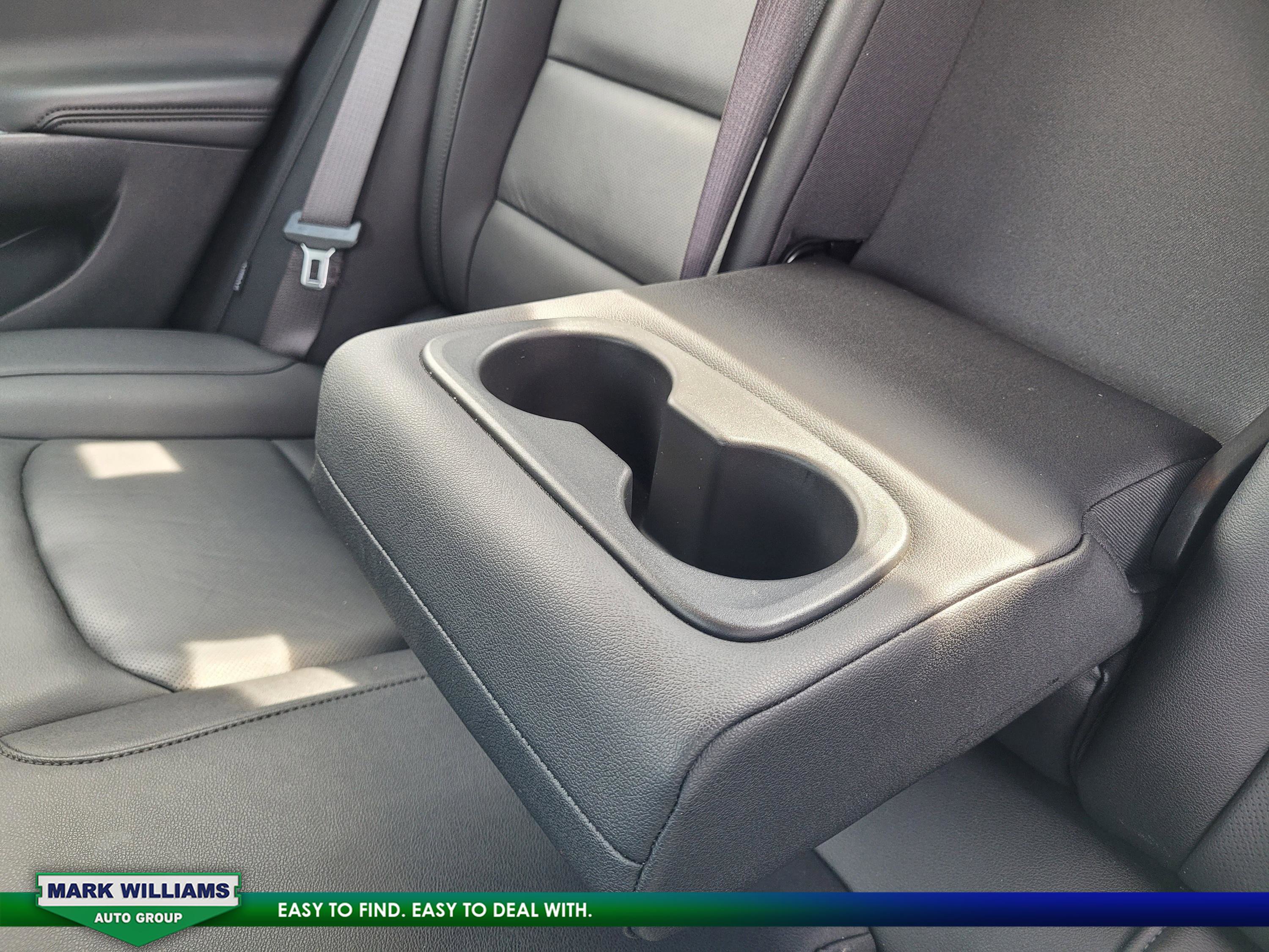 Used 2024 Chevrolet Malibu LT image 17