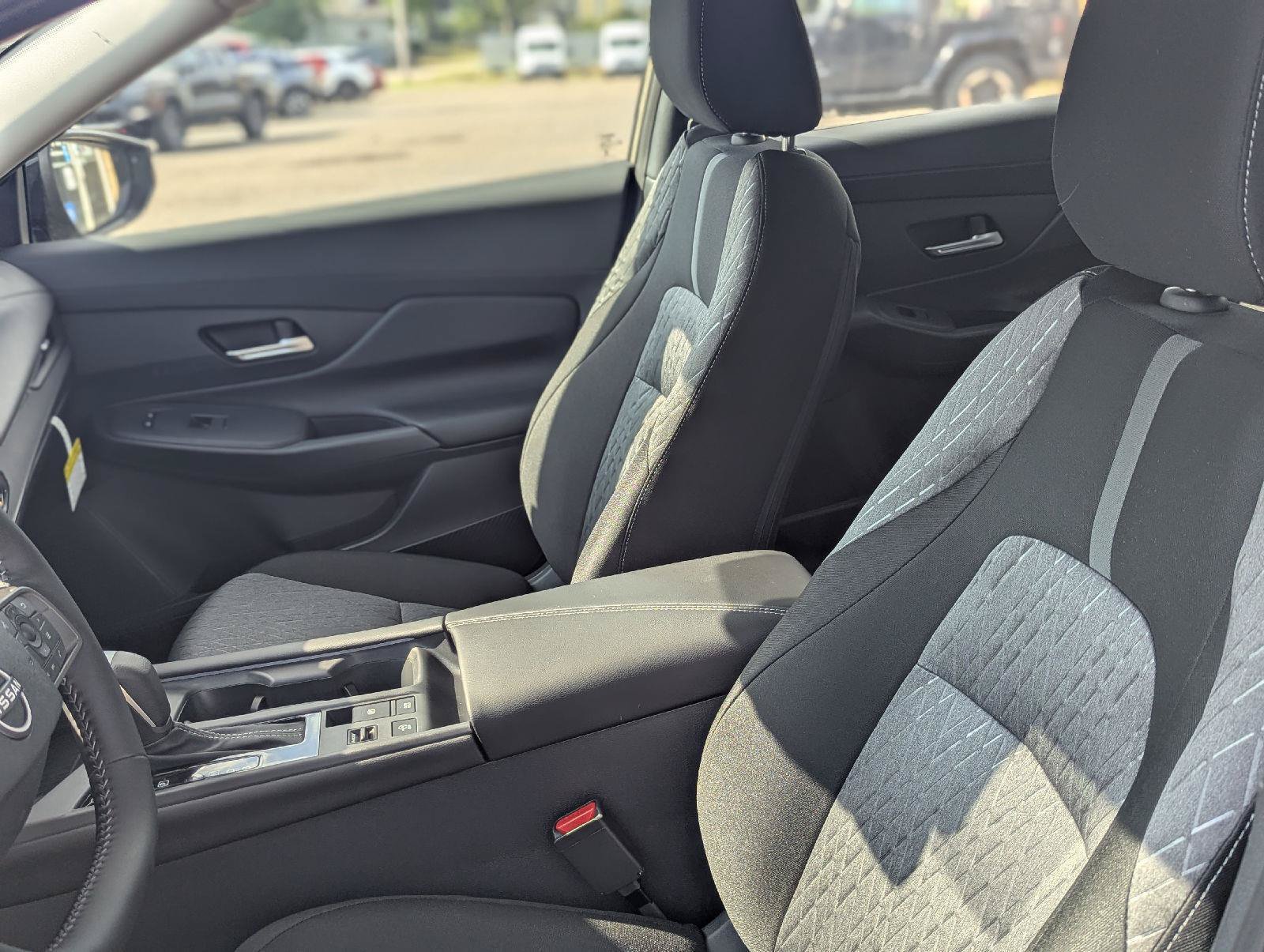 New 2026 Nissan Sentra SV w/ SV Convenience Package FWD image 16