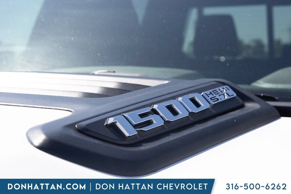 Used 2022 RAM 1500 Laramie w/ Sport Appearance Package AWD/4WD image 31