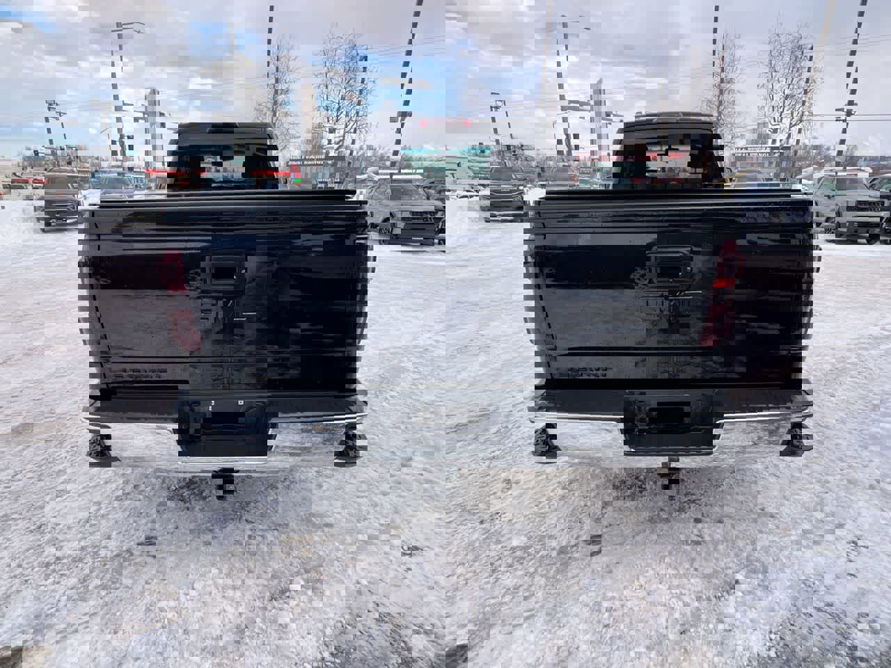 Used 2015 GMC Sierra 1500 SLE image 4