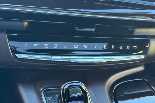 Certified 2023 Cadillac Escalade ESV Sport Platinum image 23