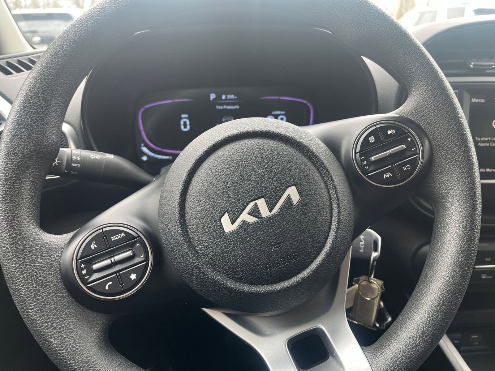 Used 2025 Kia Soul LX w/ LX Technology Package image 25