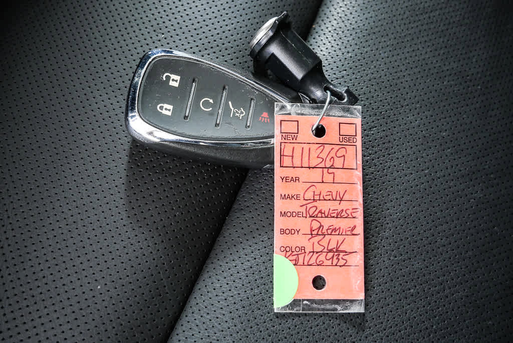Used 2019 Chevrolet Traverse Premier w/ Driver Confidence II Package image 43