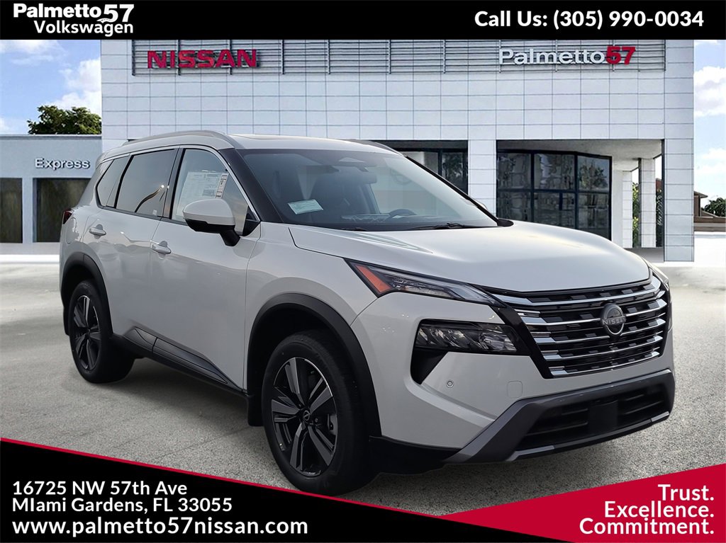 New 2025 Nissan Rogue SL w/ Tech Package