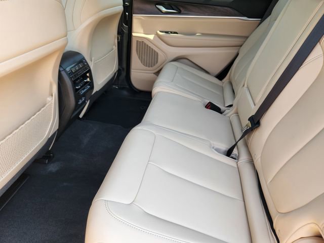 Certified 2025 Jeep Grand Cherokee L Limited image 30