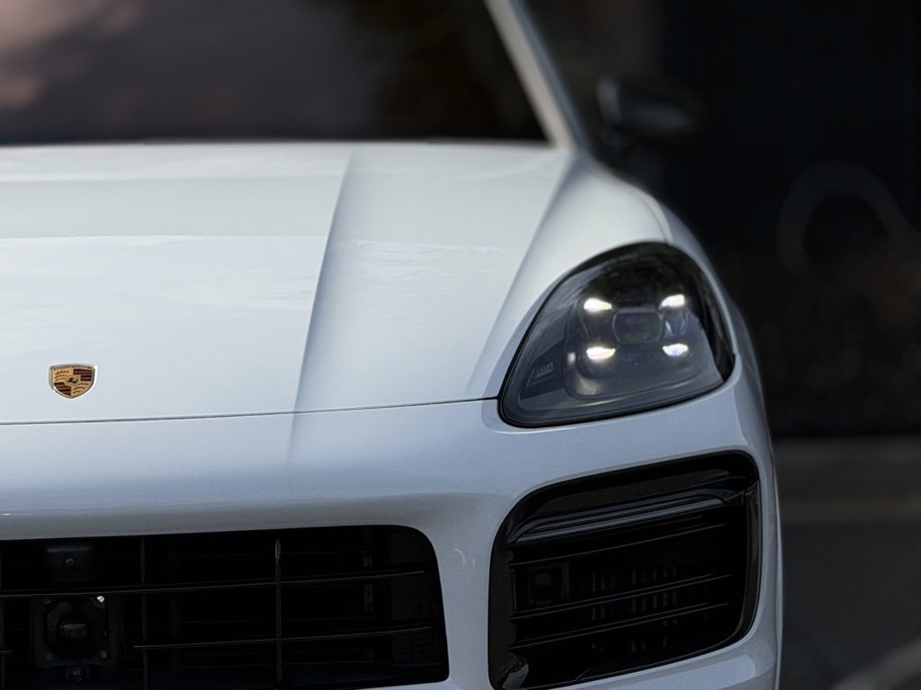 Used 2023 Porsche Cayenne GTS image 5