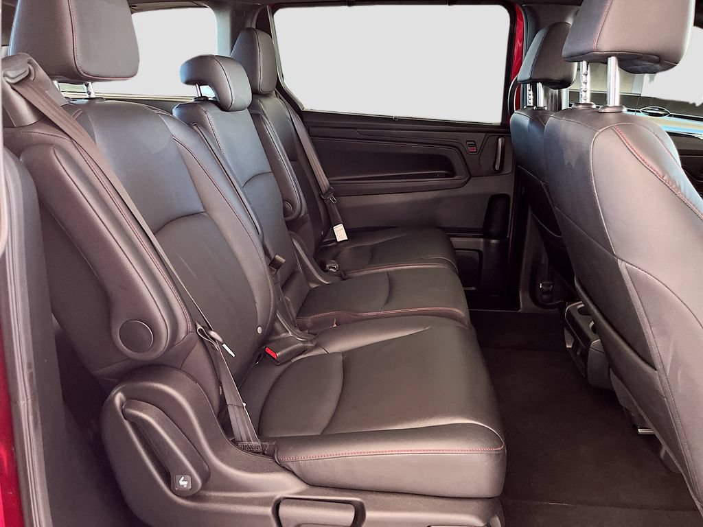 Used 2023 Honda Odyssey Sport image 29
