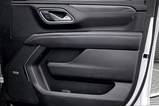 Used 2022 Chevrolet Suburban RST w/ Luxury Package image 29