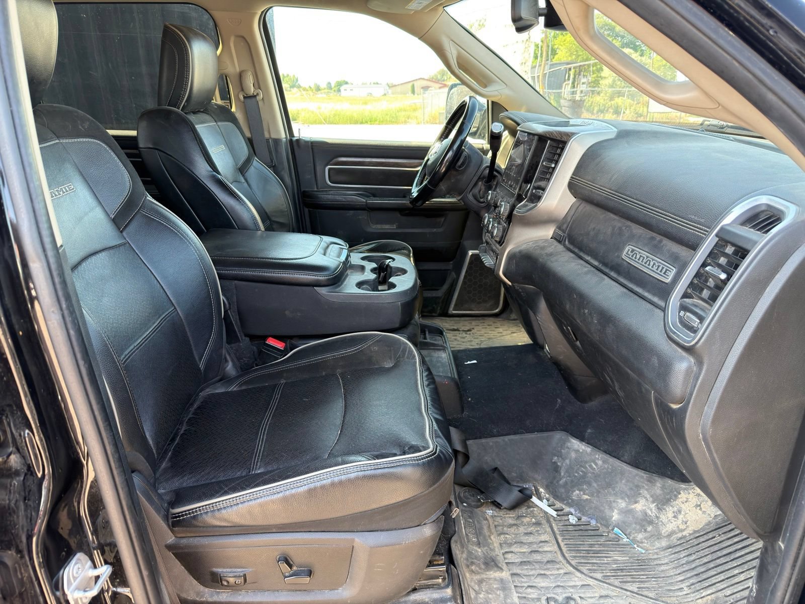 Used 2020 RAM 3500 Laramie AWD/4WD image 16