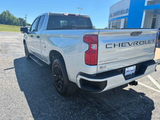 Used 2019 Chevrolet Silverado 1500 Custom w/ Custom Convenience Package RWD image 10