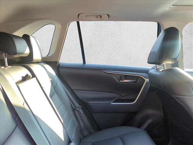 Used 2023 Toyota RAV4 XLE Premium image 20
